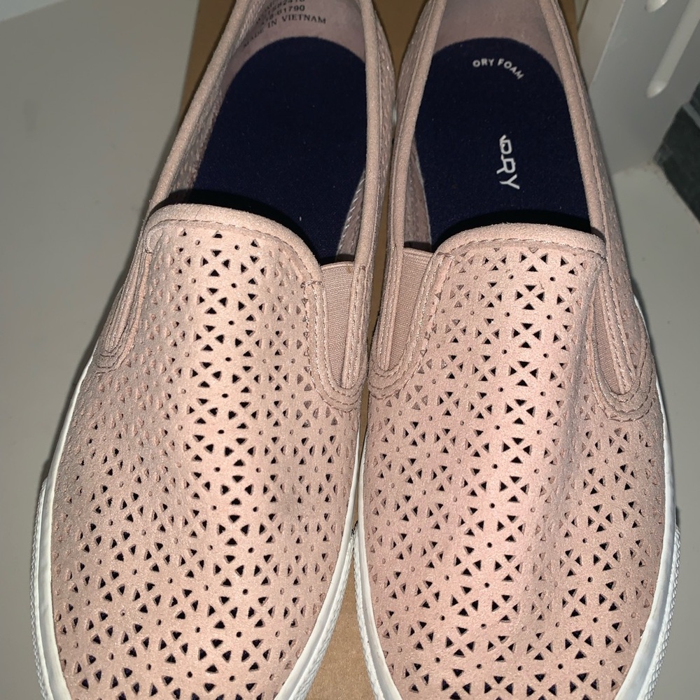 Sperry Seaside Rose Dust Slip On perforated Upper Loafer Size 8.5